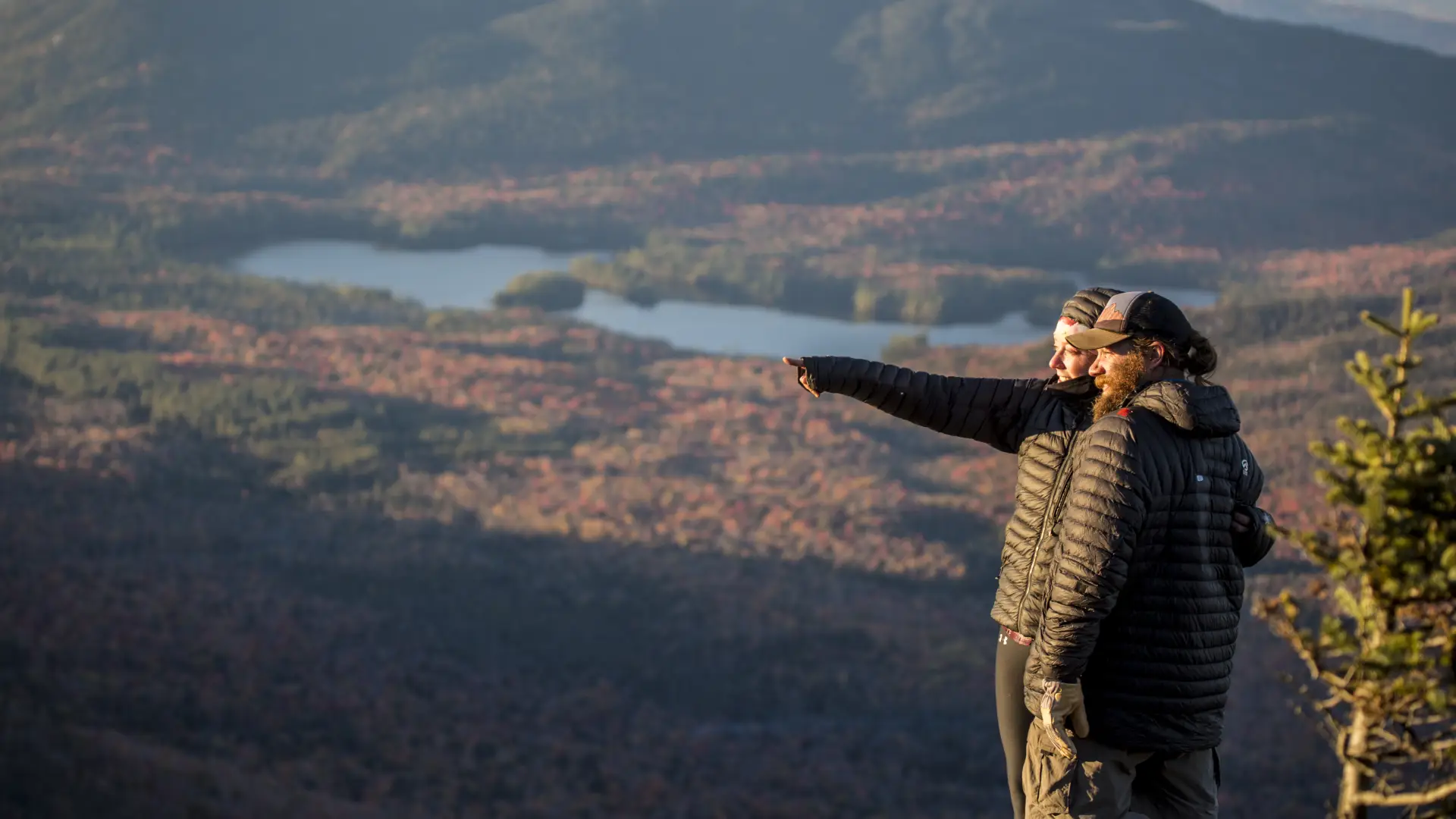 The best views are from an open rock ledge just beyond the summit.