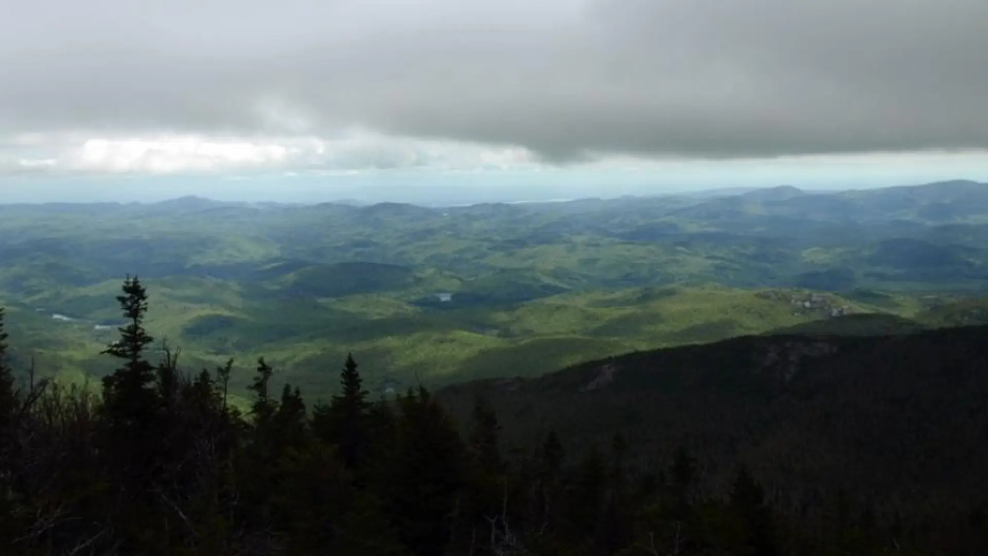 A mountain view with low clouds