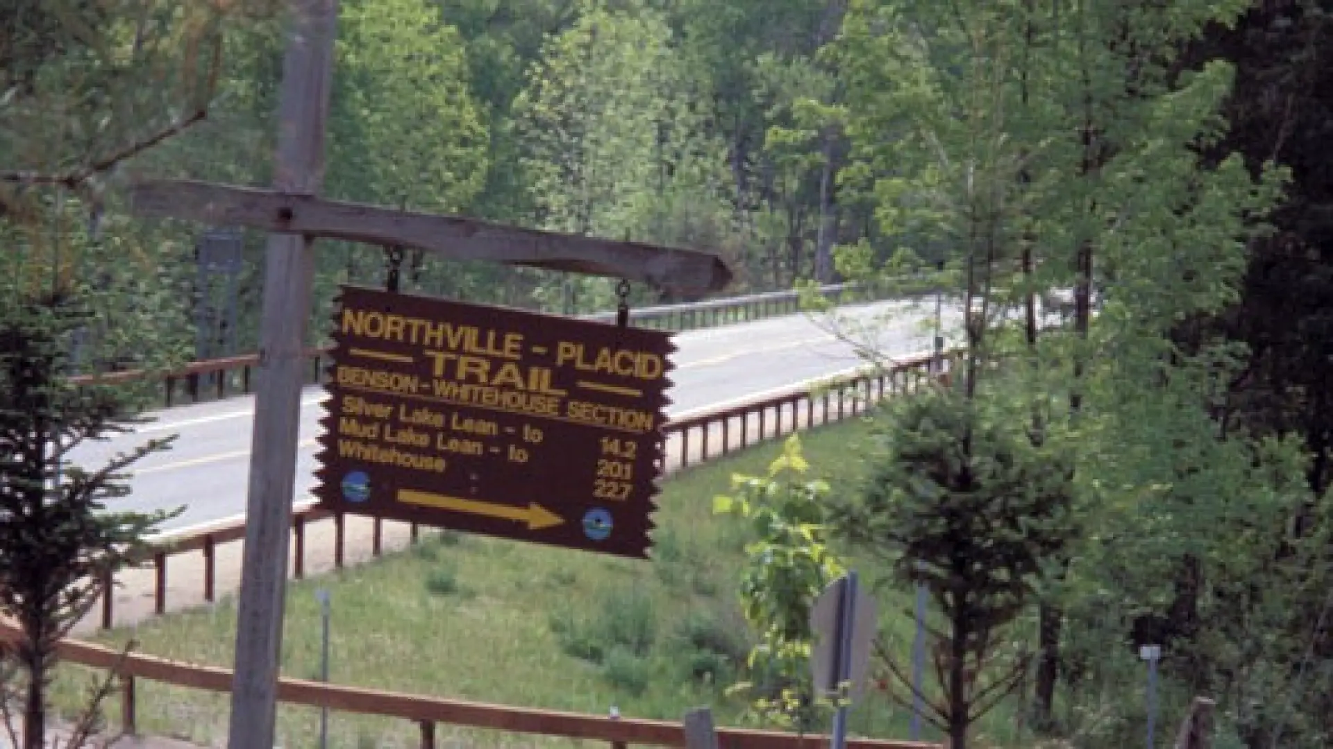 The trailhead off Averyville Road.