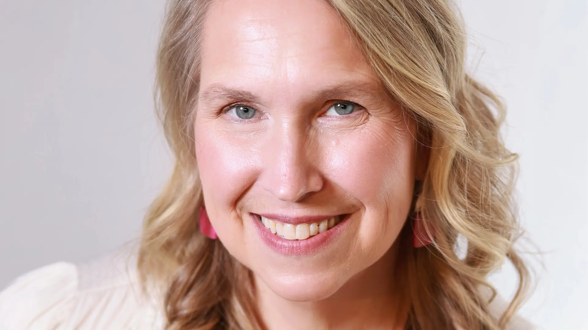 Headshot of Kara Richardson Whitely