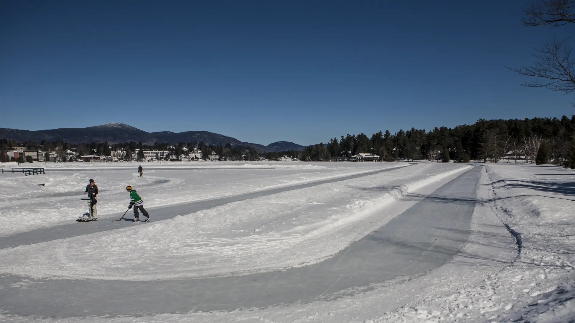 In proper weather, this loop around Mirror Lake makes for a long skate.