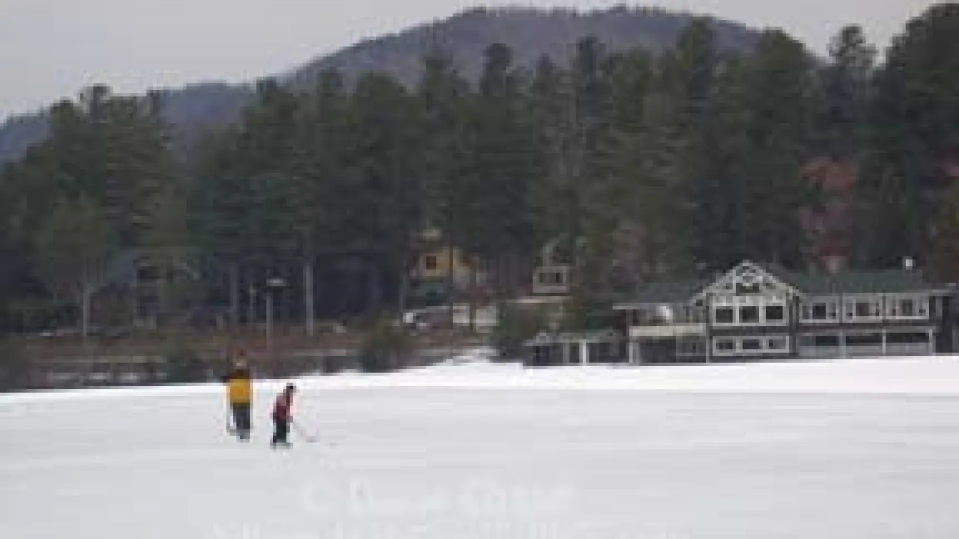 hockey Mirror Lake