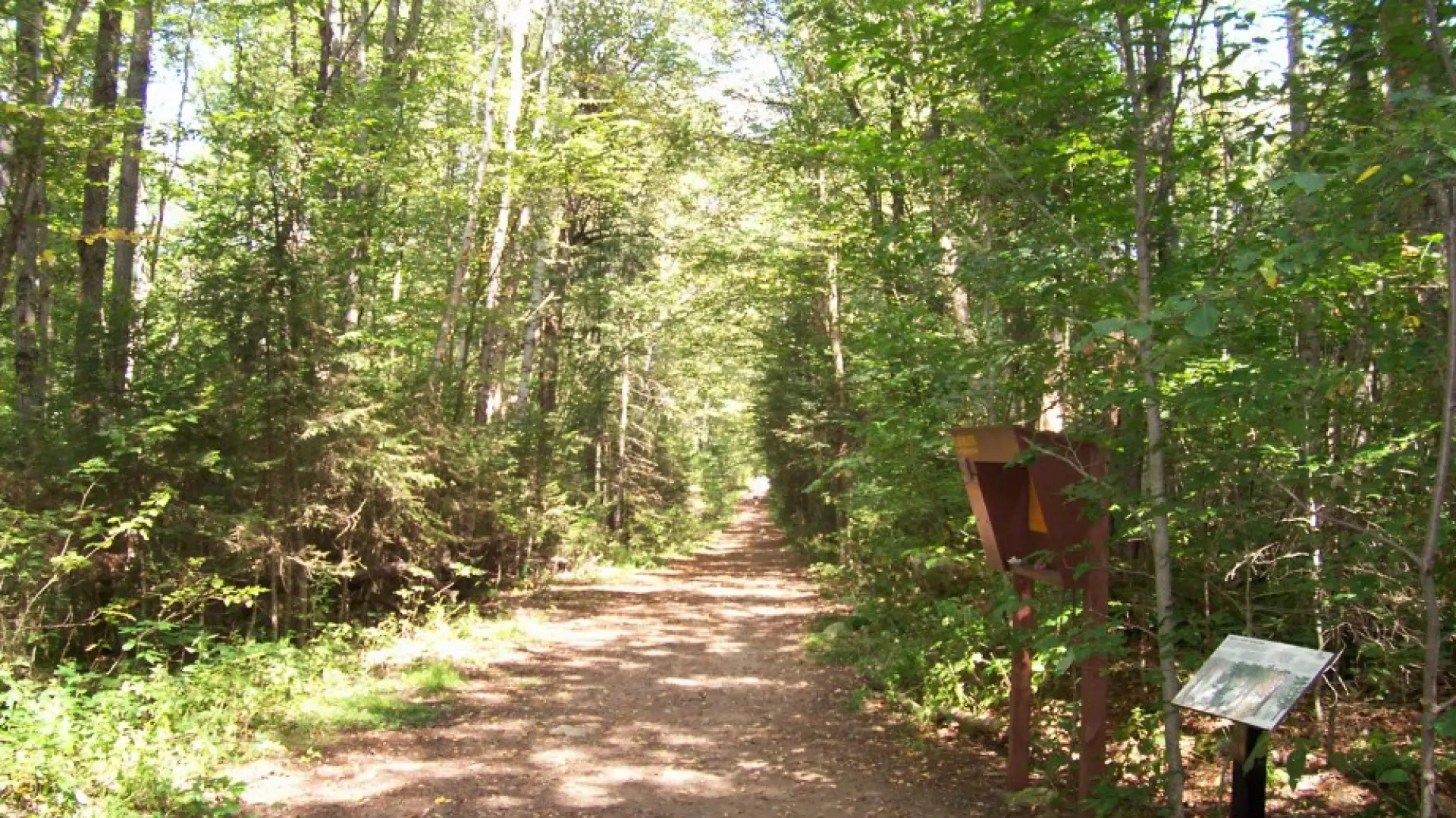Peninsula Trail