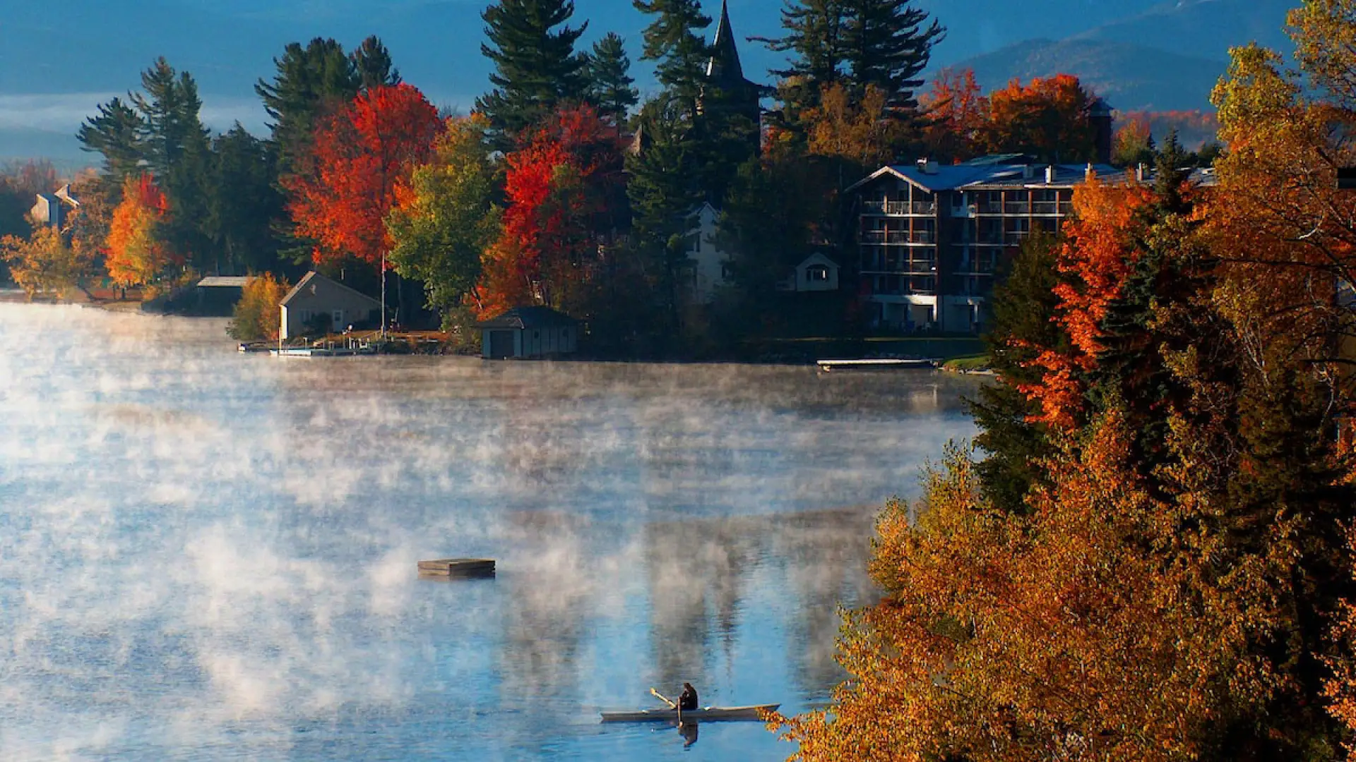 Pre-peak, full peak, post-peak... we love the view of Mirror Lake in the morning.