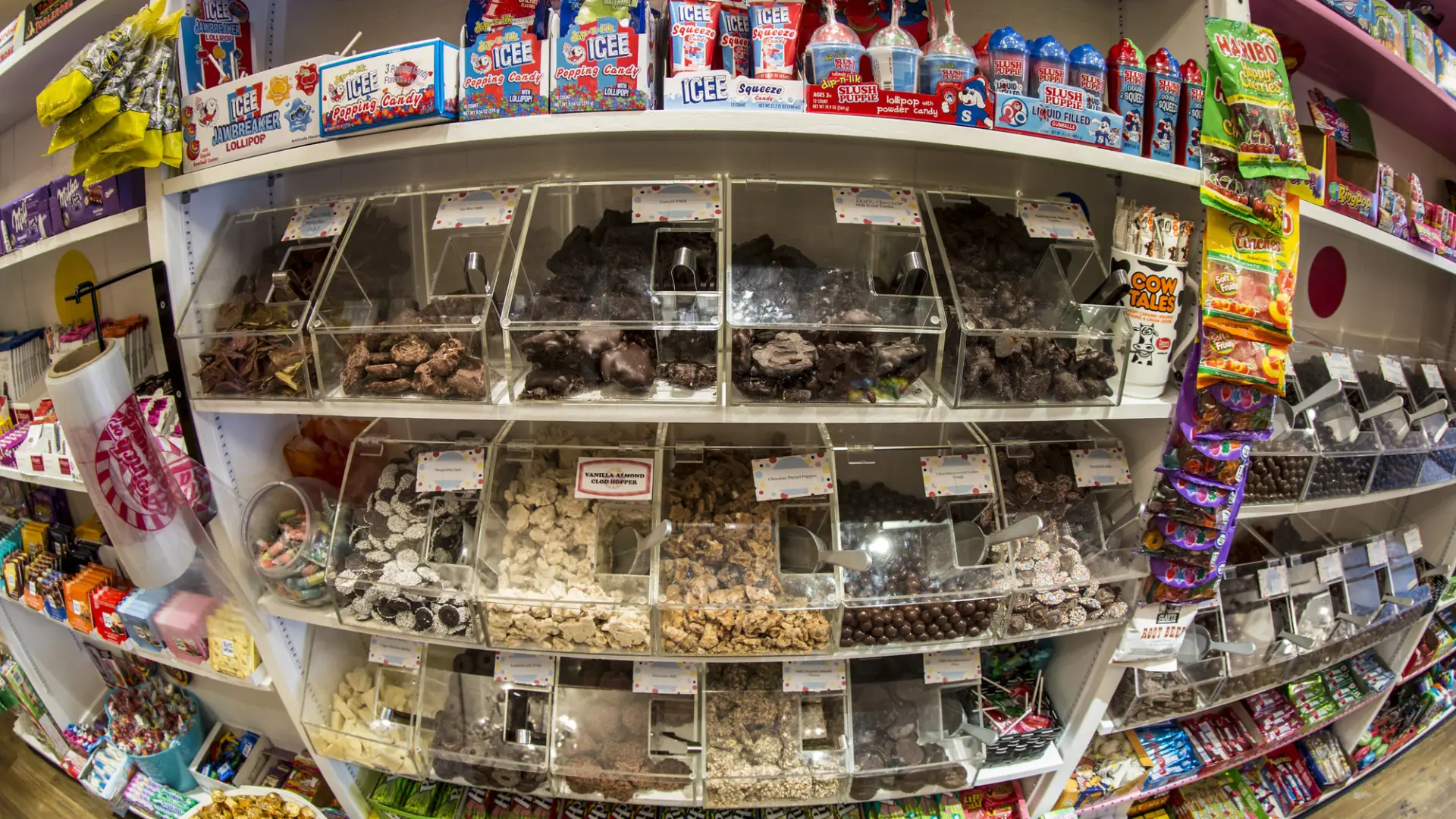 An array of candies to fill weighed bags.