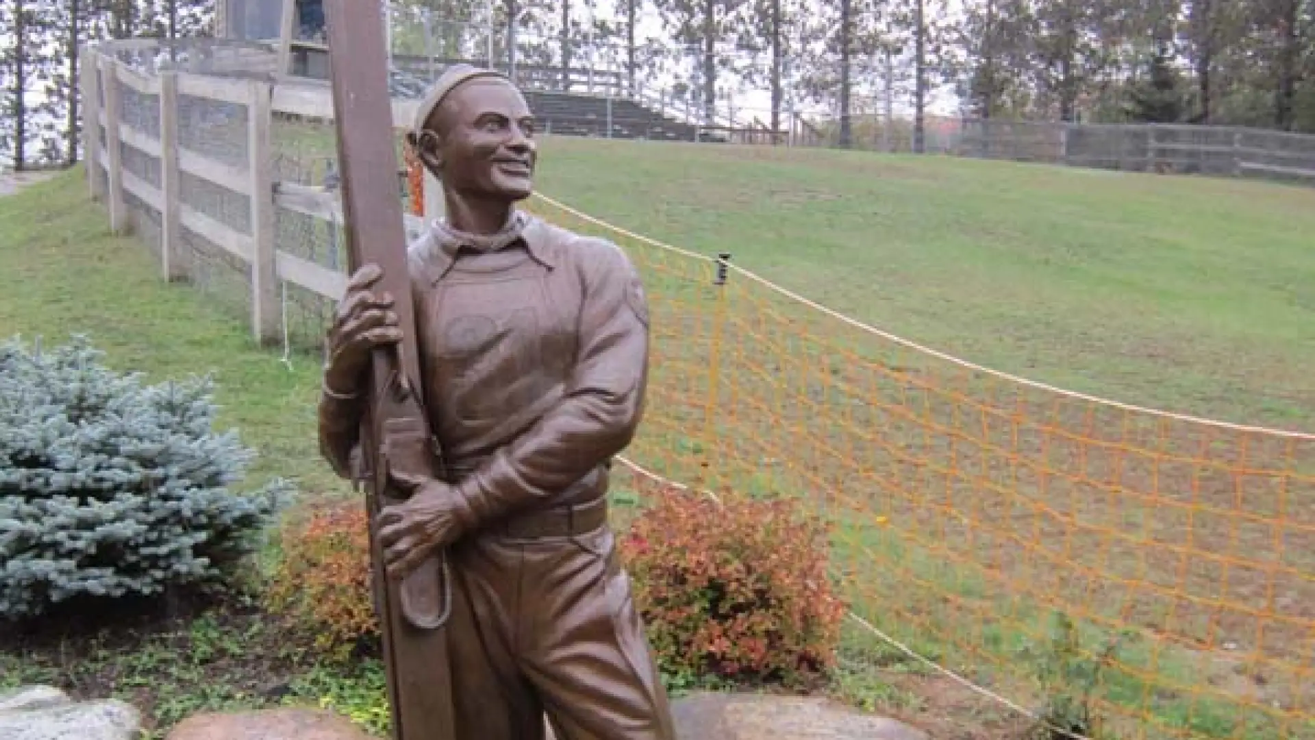 Art Devlin statue
