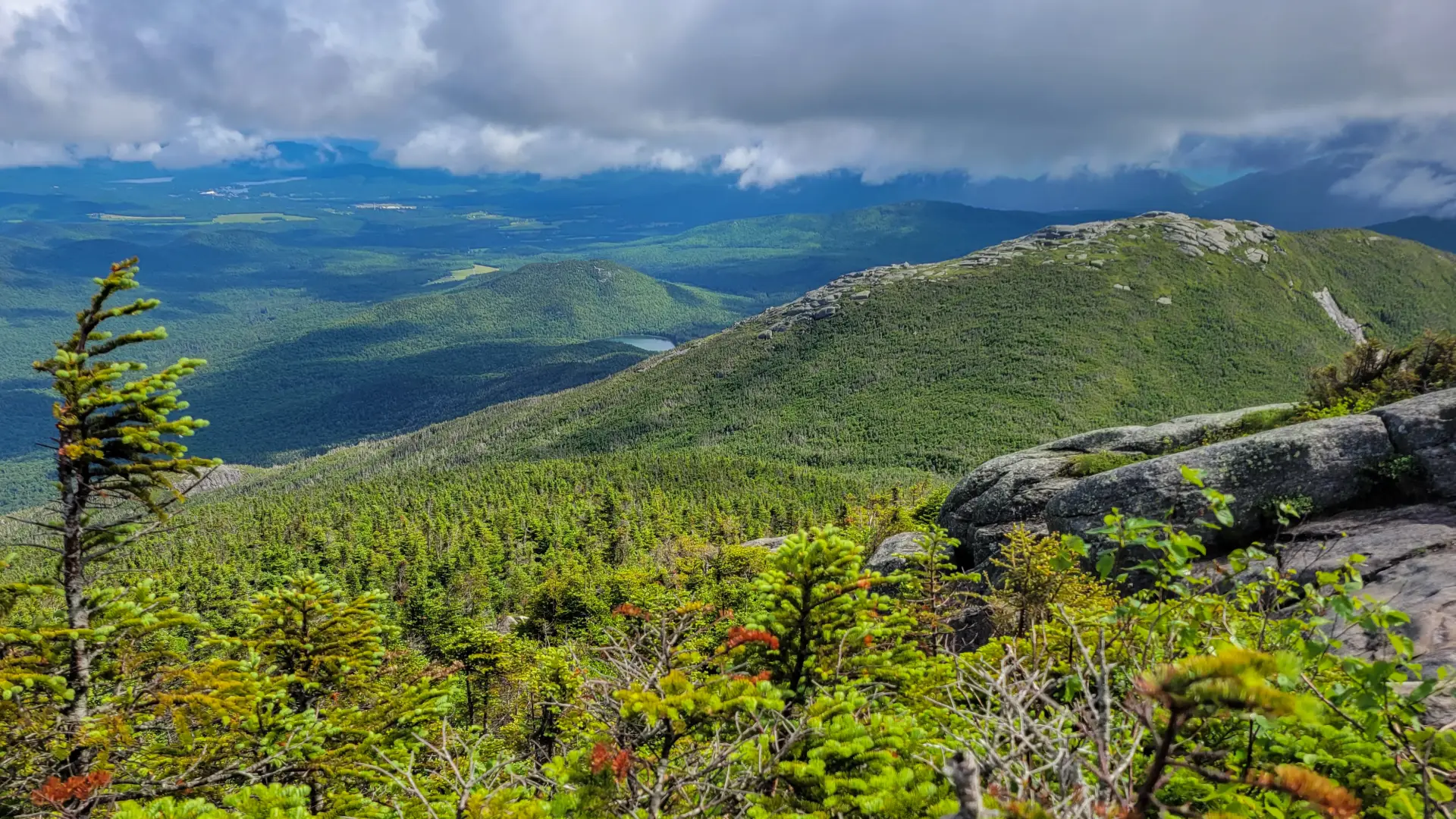 The view of Wright from near the summit of Algonquin