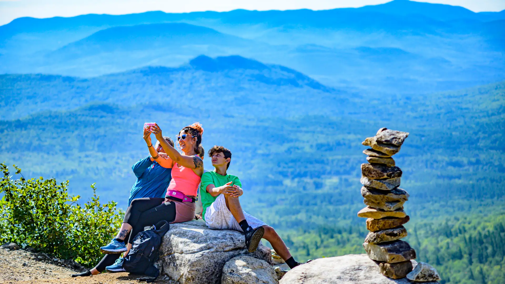 Cobble Lookout is a great "first summit hike" for children.