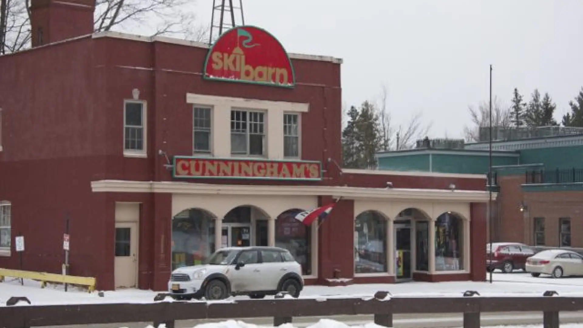 Cunningham's Ski Barn