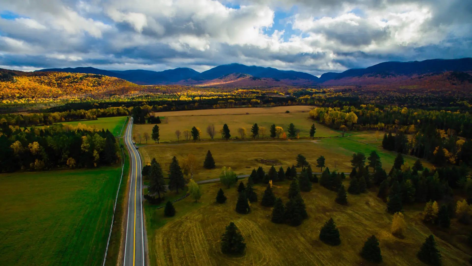 A scenic view from Adirondack Loj Road during the fall.