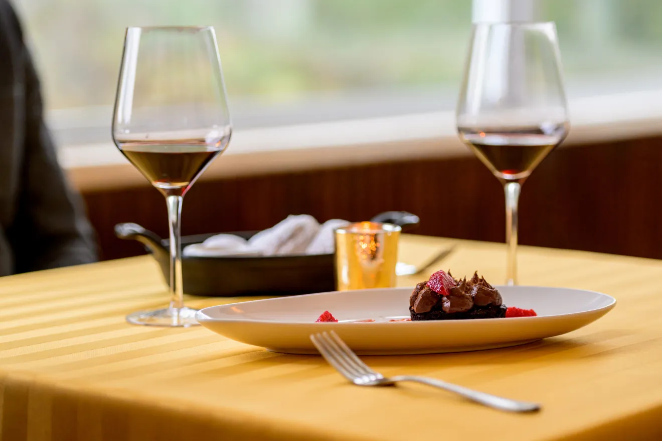 Dining at Interlaken Inn Restaurant.