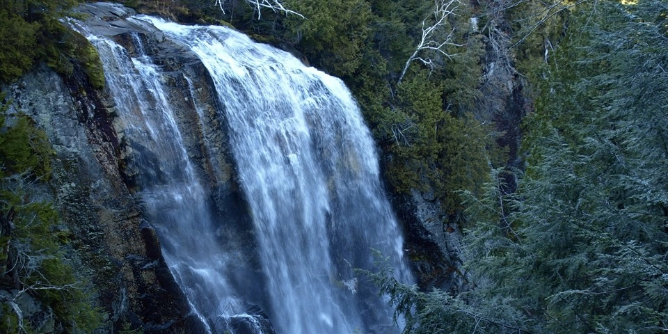 A long drop makes Rainbow Falls 