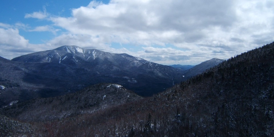 This angle shows off Giant and Round Mountains.