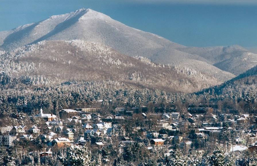 It truly is a gift to live somewhere surrounded with such beauty!
