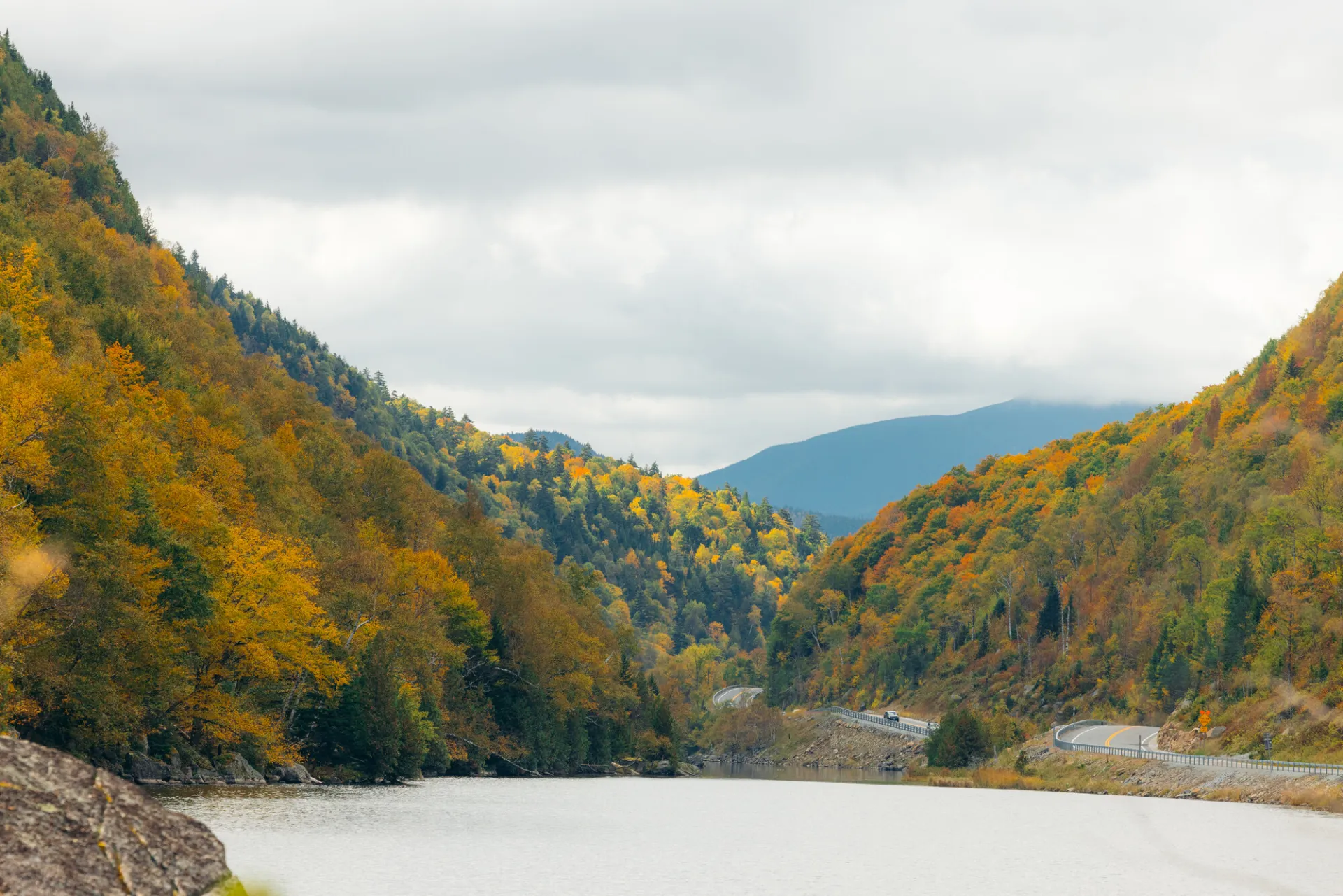 A scenic drive through the Cascade Lakes.