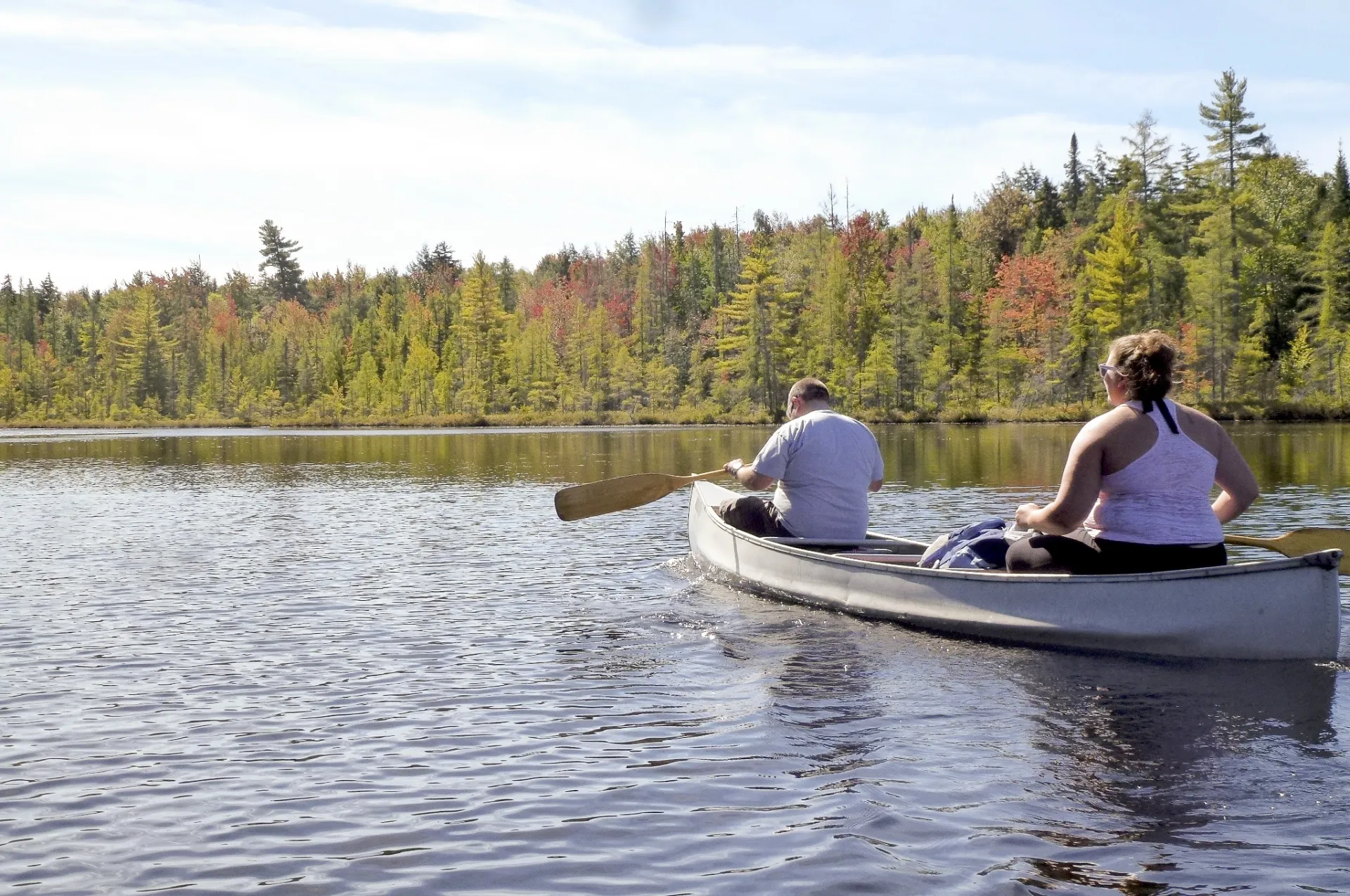 Miles of shoreline for autumn foliage enjoyment.