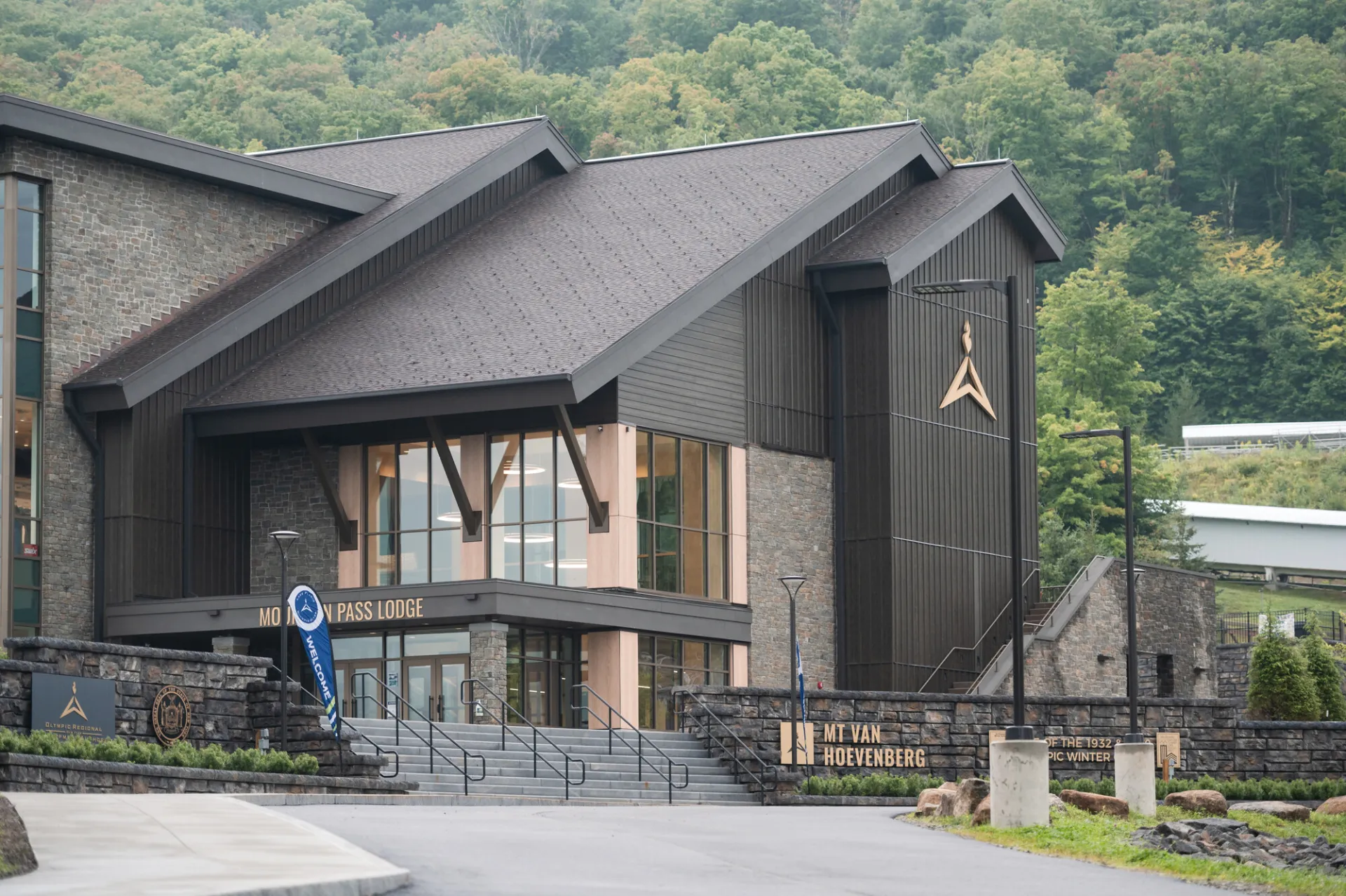 The Mountain Pass lodge