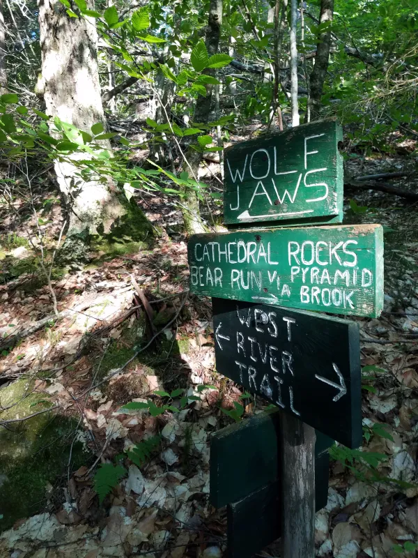 Trail sign for Cathedral Rocks