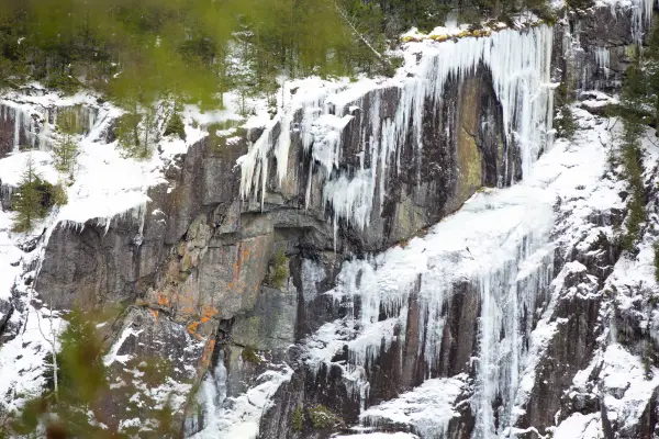 Chapel Pond Slab is a popular climbing destination in any season.