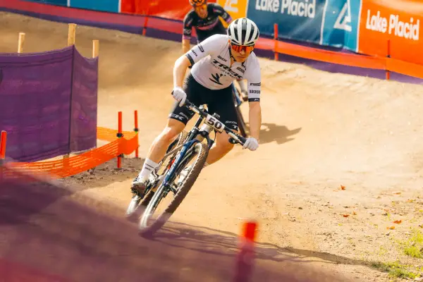 A competitor navigating some turns on the course. 