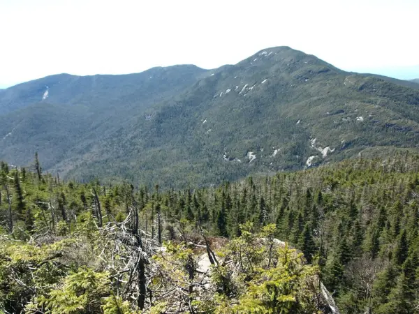 There are unobstructed views from the rock ledge.