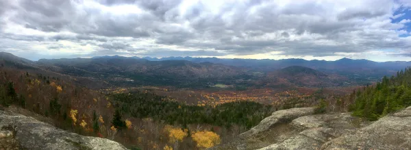 A fall view from the top of a mountain.