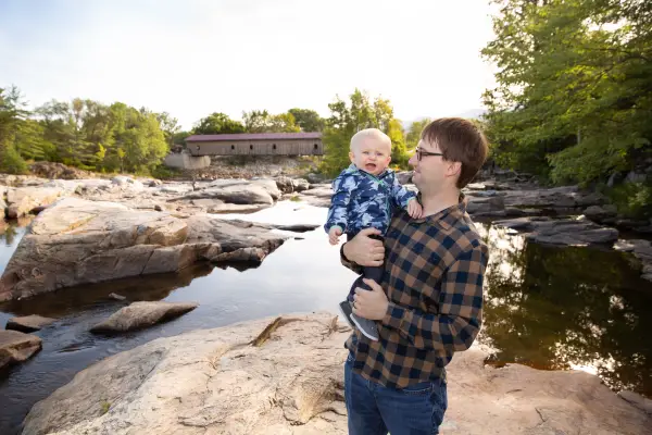 A lovely spot for sightseeing with the Covered Bridge Park and Jay Rocks.