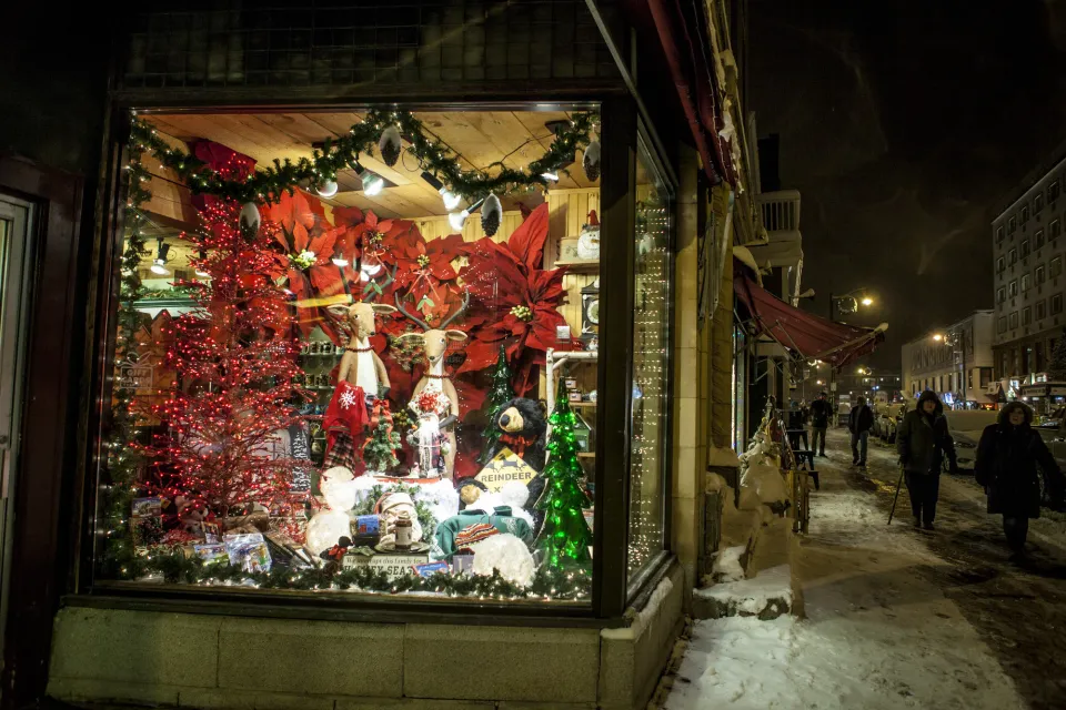 Christmas shopping in Lake Placid.
