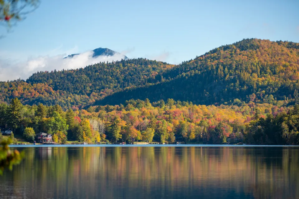 Mirror Lake scenery with fall foliage.